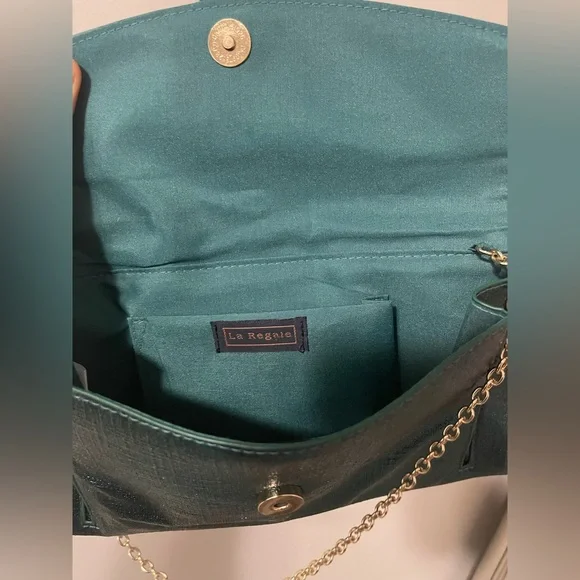 Metallic Green Clutch with Gold Chain - Picture 5 of 7